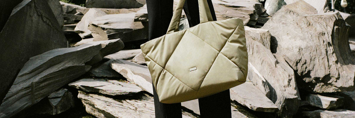 220803-XX-Bags-Tote-Collection