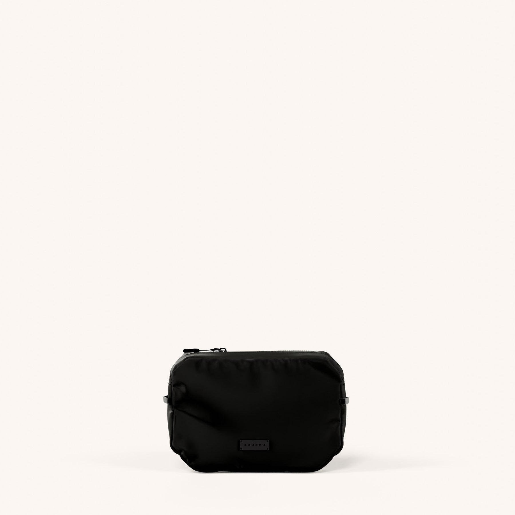 Crossbody Bag Core in Black Total View | XOUXOU
