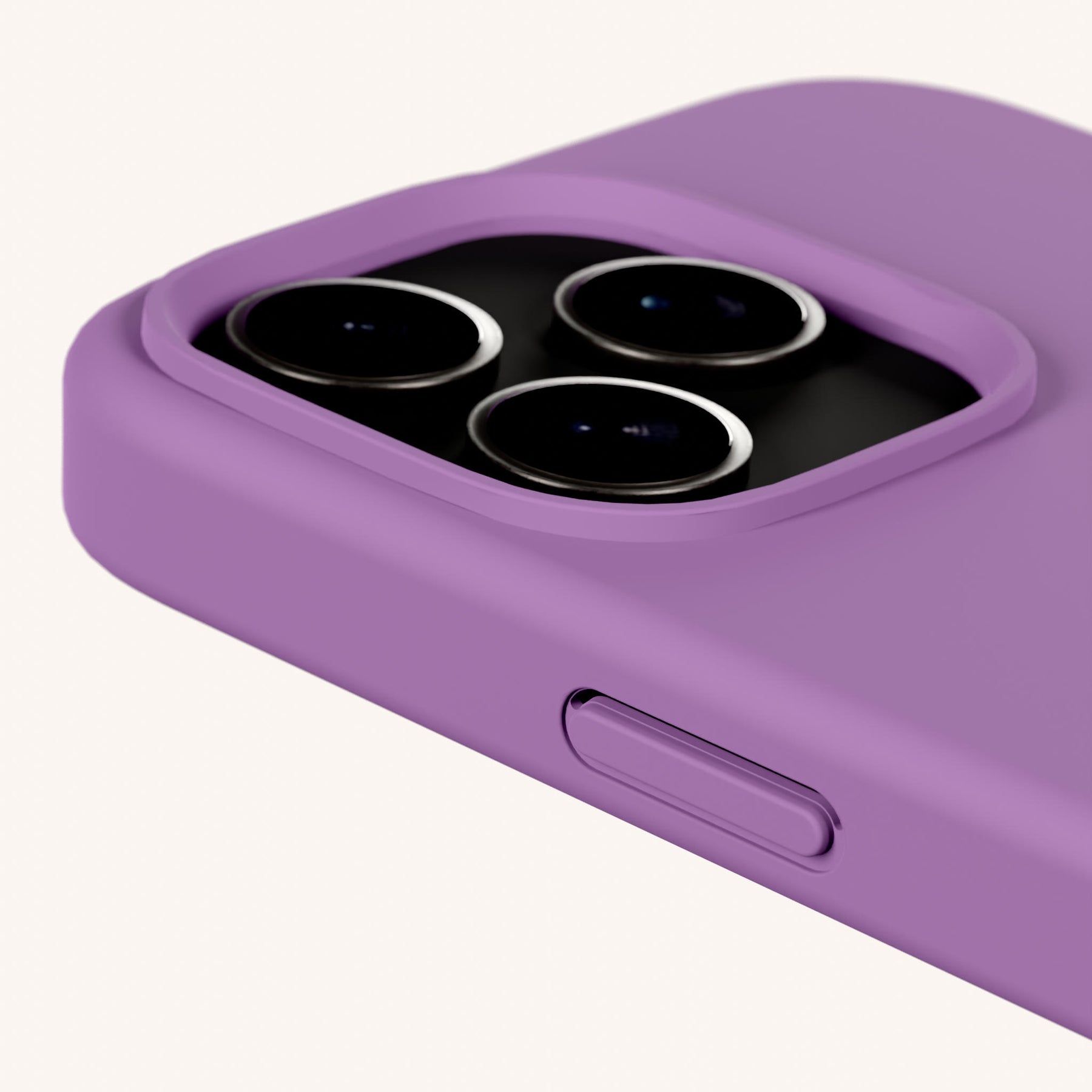 Phone Case with Eyelets in Lavender