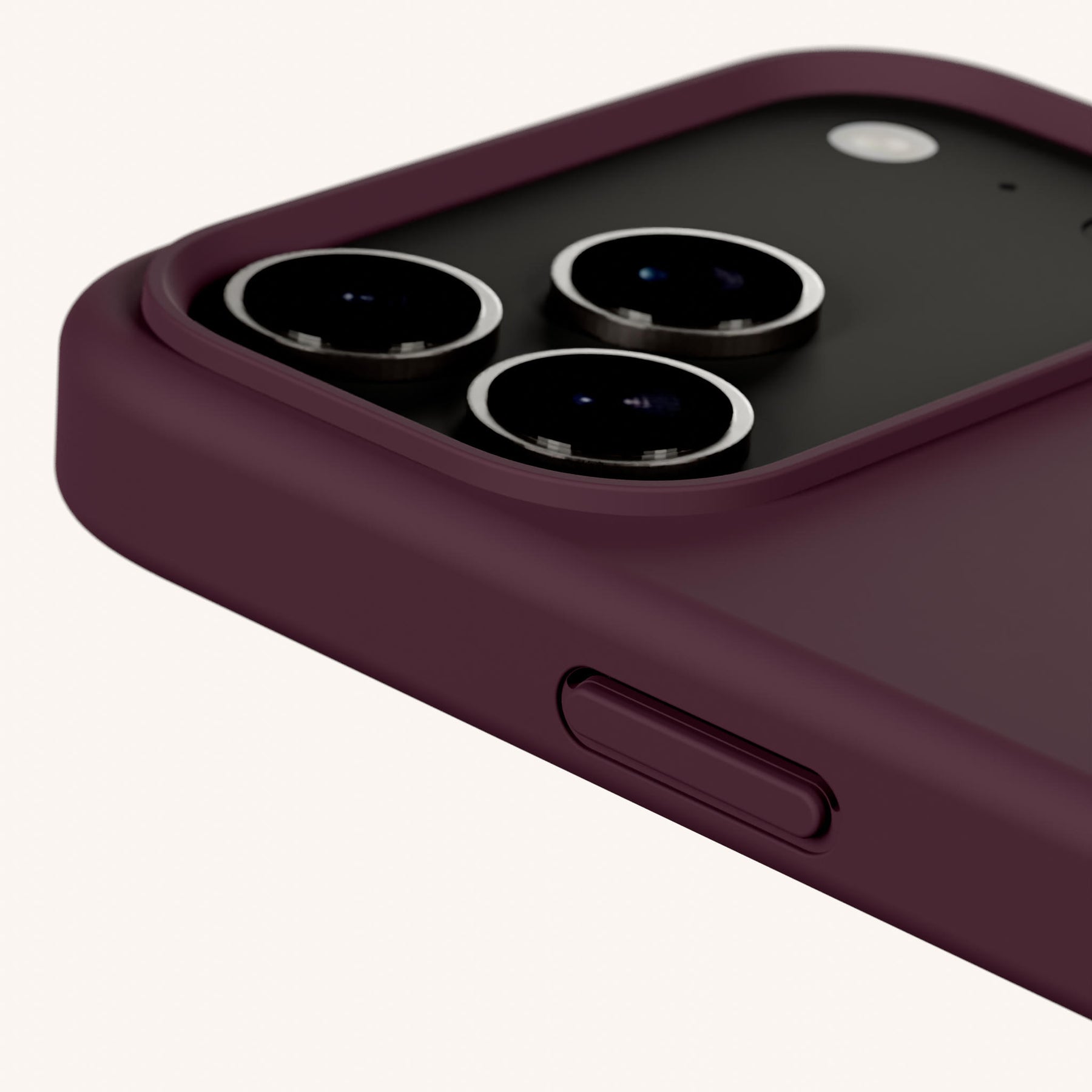 Phone Case with Eyelets in Burgundy