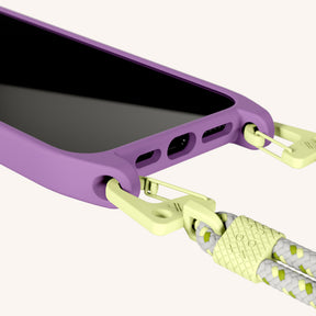 Handykette mit Karabinerband in Lavendel + Spotted Y2K