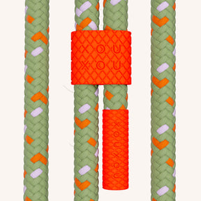 Handykette mit Karabinerband in Olive + Orange Camouflage